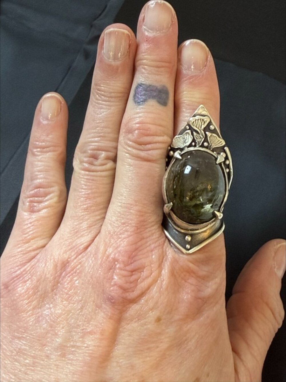 Acid Queen OOAK Botanical Shield Ring Green Tourmalated Quartz Silver Size 8.5 - Picture 9 of 16